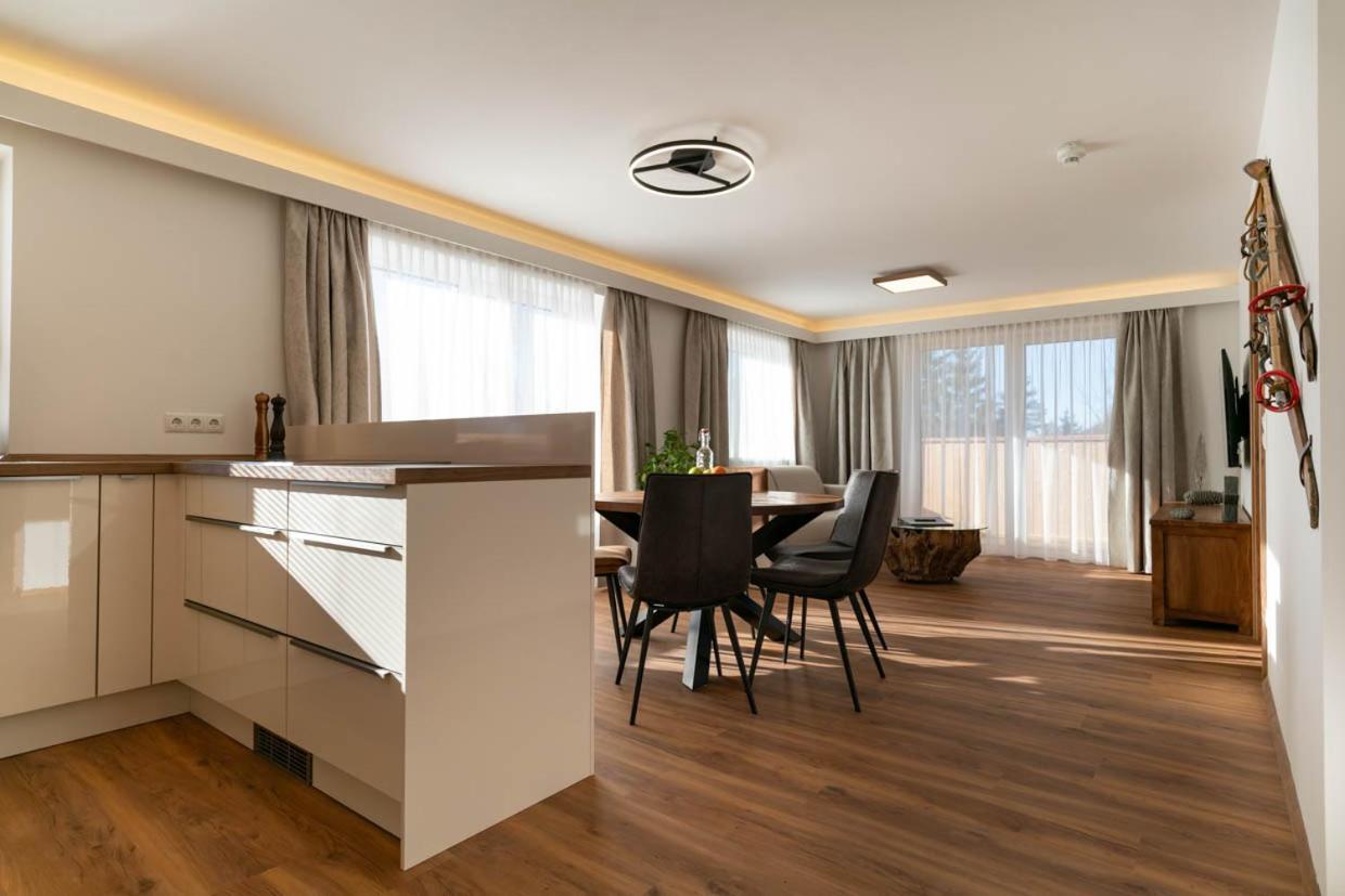 Waldrand Apartments Ramsau am Dachstein Bagian luar foto